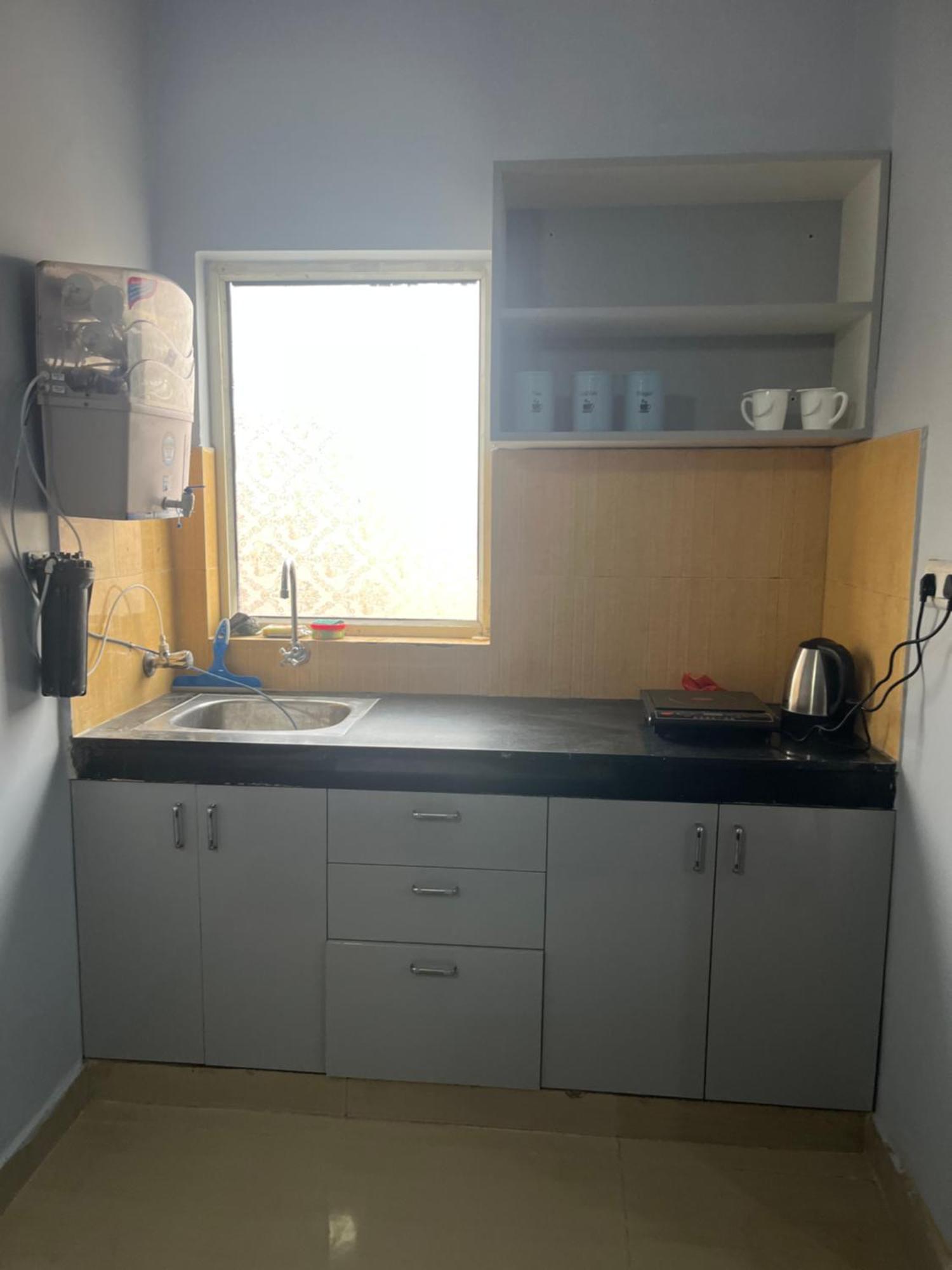 Apartment Eraya Homes *